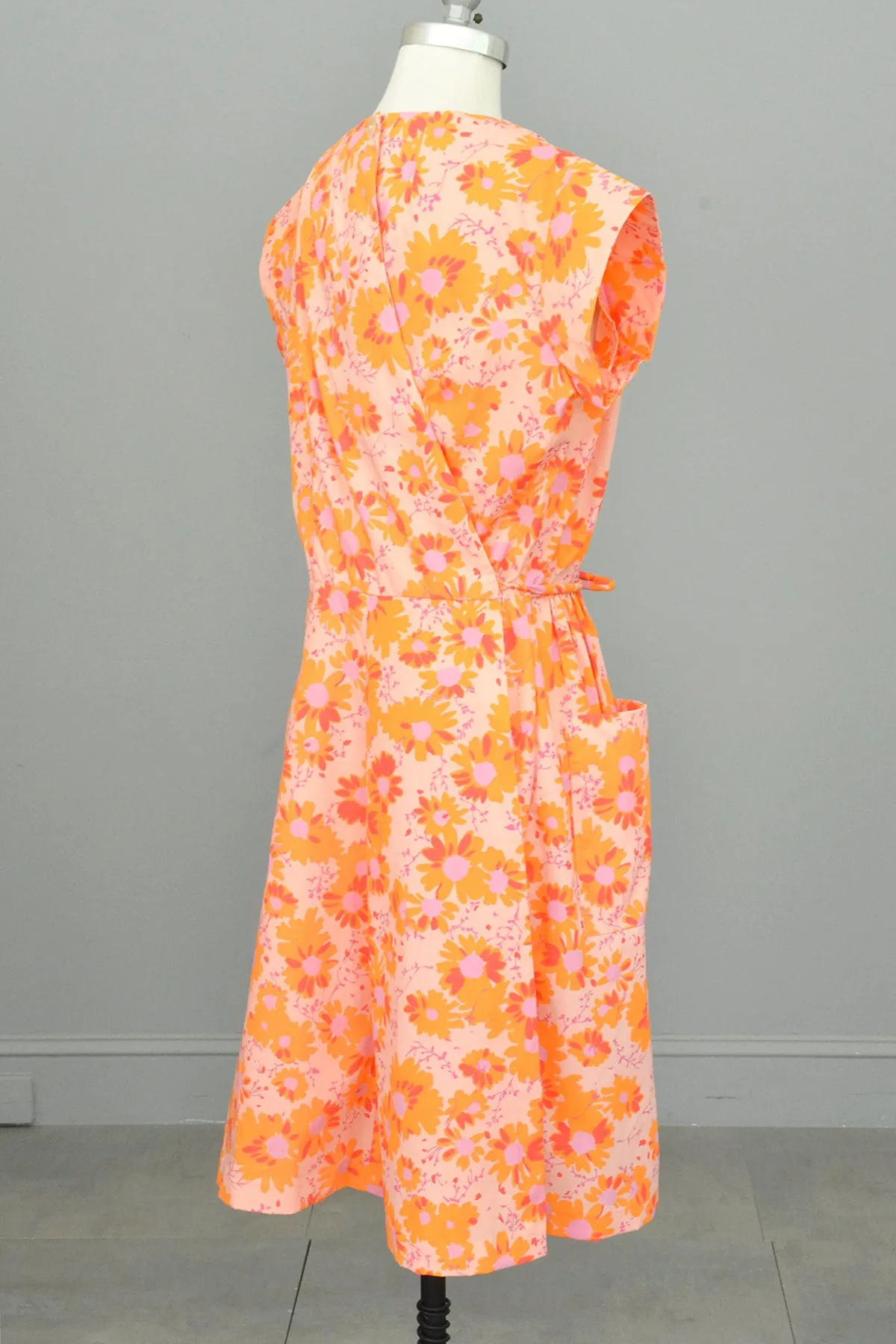 1950s 60s Pink Orange Floral Print Pockets Wrap House Dress