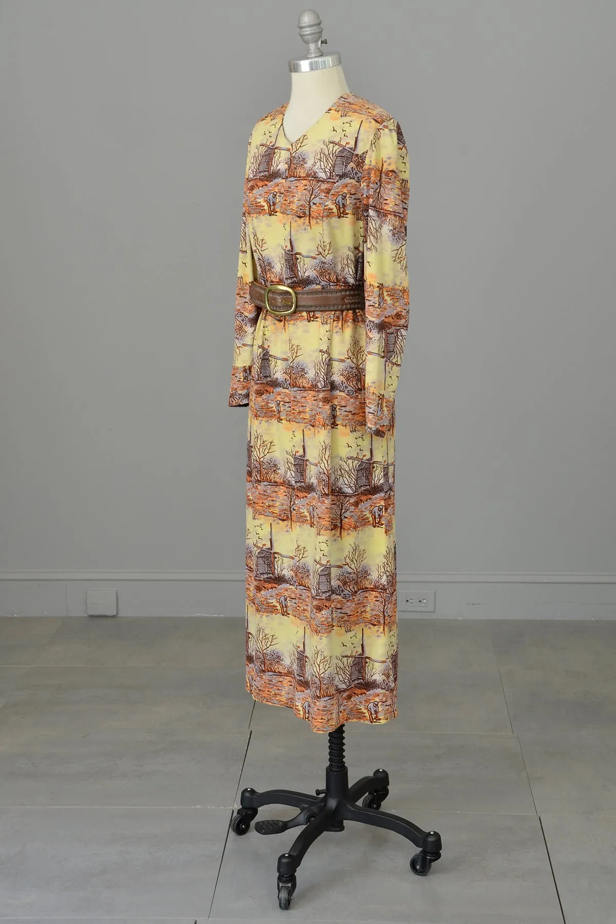 1970s Pastoral Windmills Novelty Print Velveteen Dress