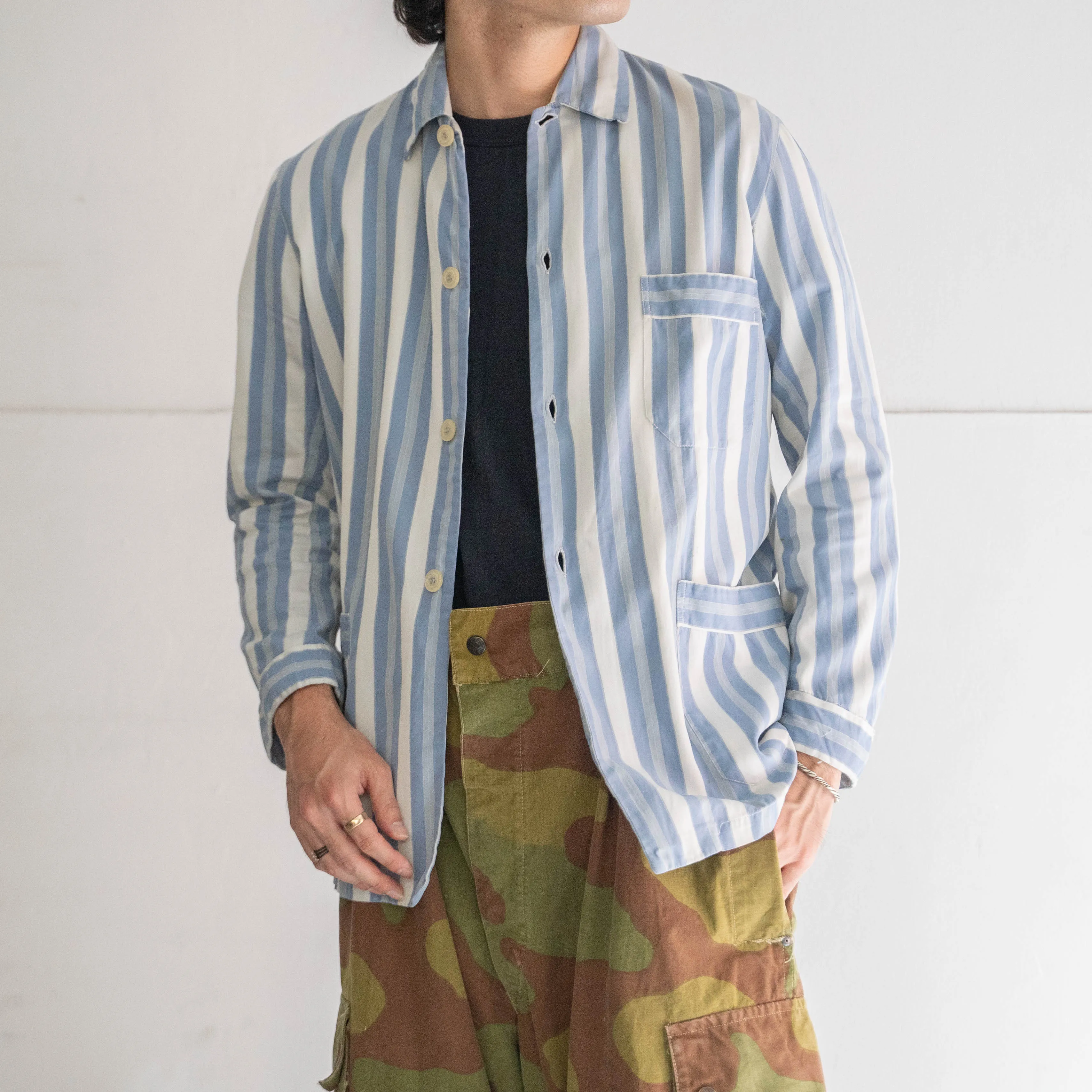 around 1980s French blue × white striped pajama shirt -repair-