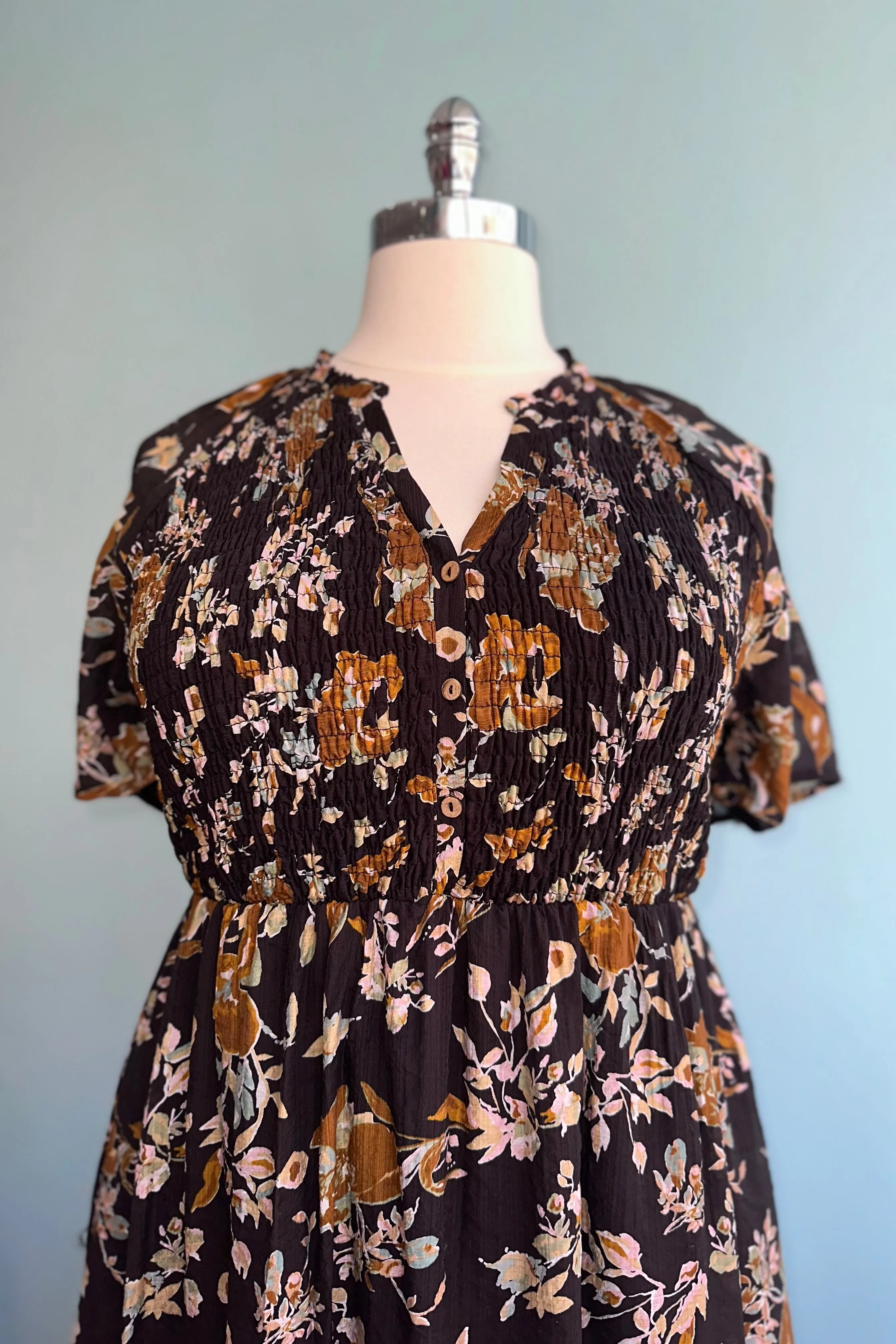 Black Floral Short Sleeve Midi Dress