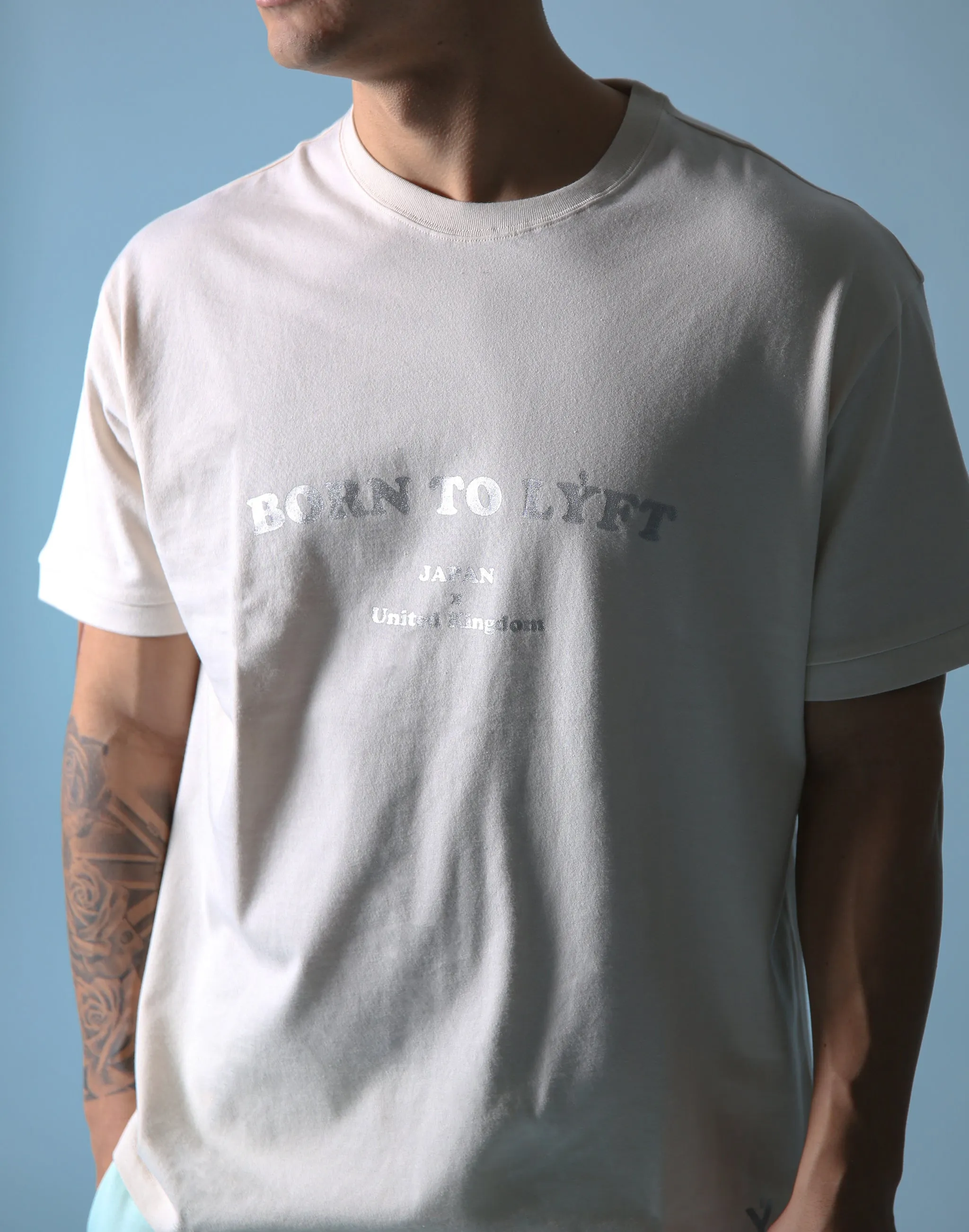 BORN TO LÝFT Big T-SHIRT - Off White