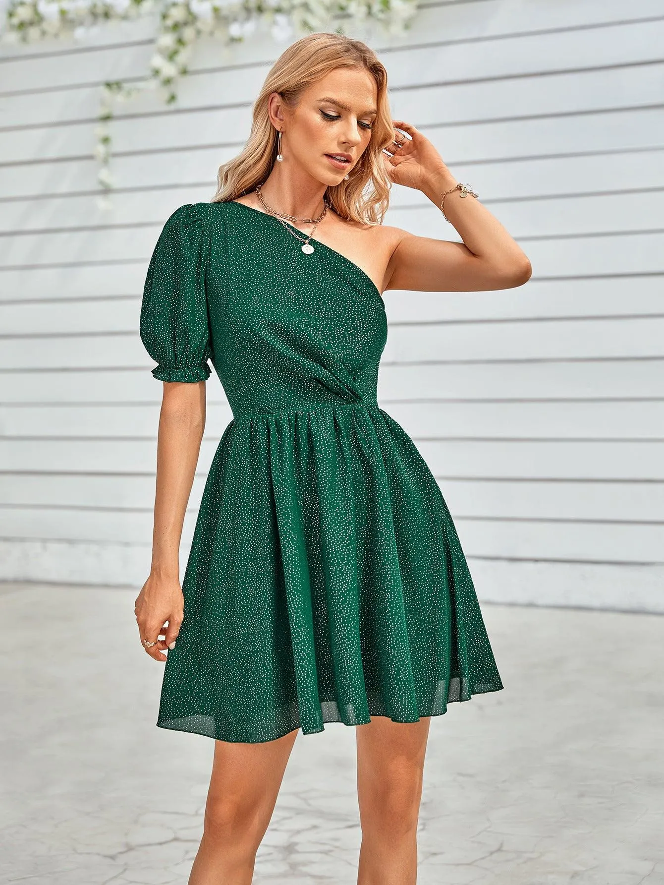 ONE-SHOULDER PUFF SLEEVE A LINE DRESS